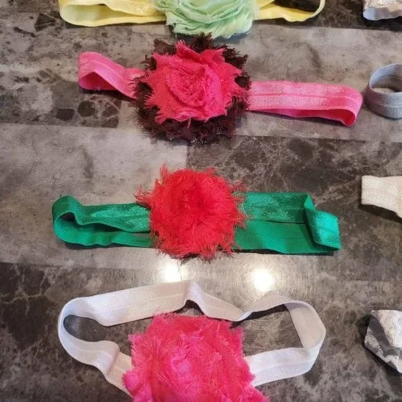 9 single flower Baby Headbands - Picture 2 of 4